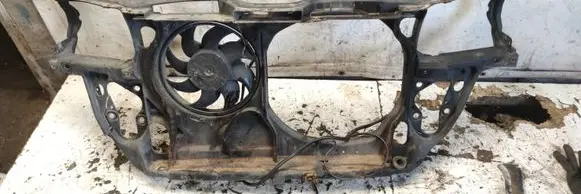 Volkswagen PASSAT B5 Radiator support slam panel