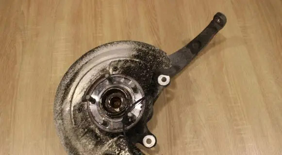 Jaguar XF X250 Front wheel hub spindle knuckle