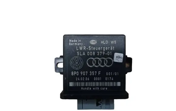 Audi A6 S6 C6 4F Light module LCM 8P0907357F 5LA00837901 00010174