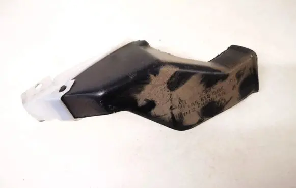 Air intake hose/pipe