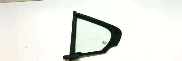 Volkswagen Jetta VI Rear vent window glass 5C6845214