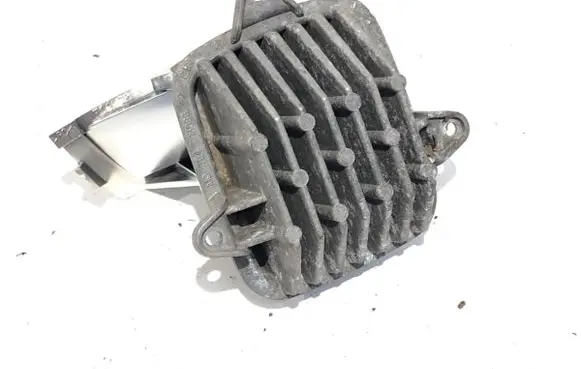 BMW 6 F06 Gran coupe Voltage converter/converter module 6112999