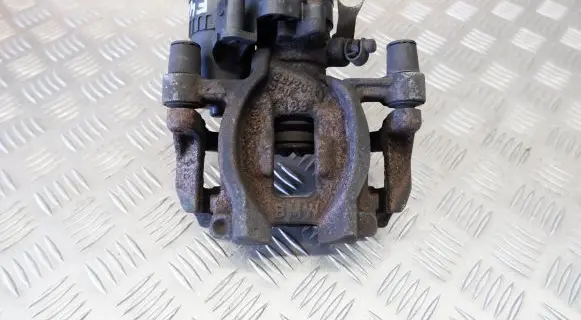 BMW X1 F48 F49 Rear brake caliper 6798962