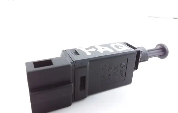 Clutch pedal sensor