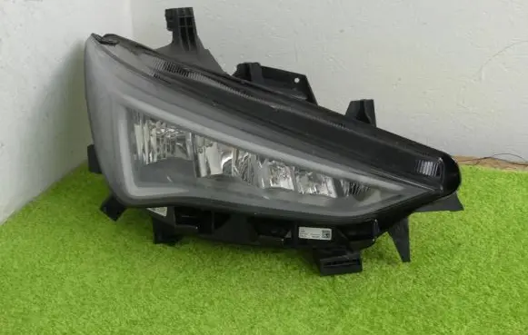 Cupra Born Headlight/headlamp 10F941008J