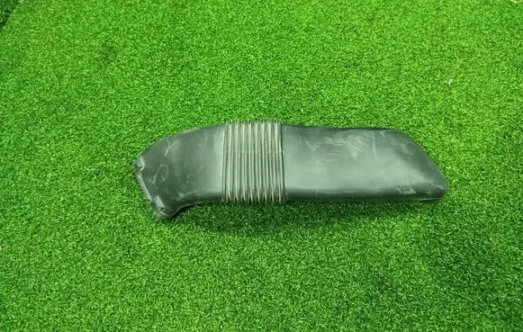 Renault Trafic III (X82) Air intake duct part 244936098R 93868645 T11011A150