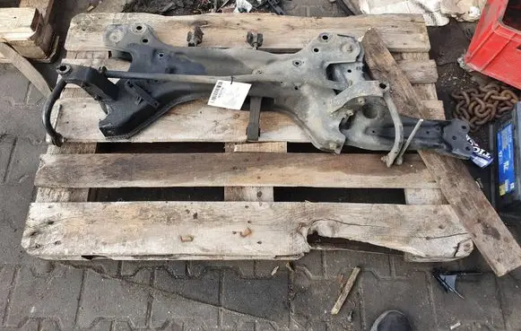 Seat Toledo IV (NH) Front suspension assembly kit set 