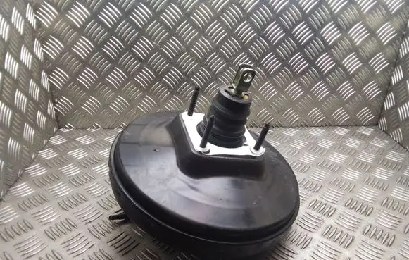 Volvo C30 Brake booster 6N512B195DD