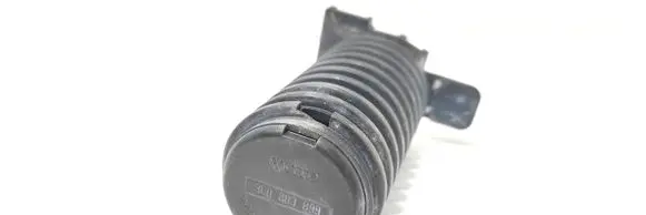 Volkswagen PASSAT B7 Spare wheel bolt 3C0803899