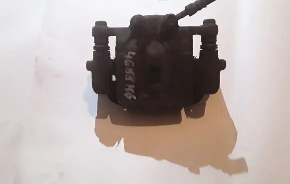 KIA Sorento Rear brake caliper 582302W700