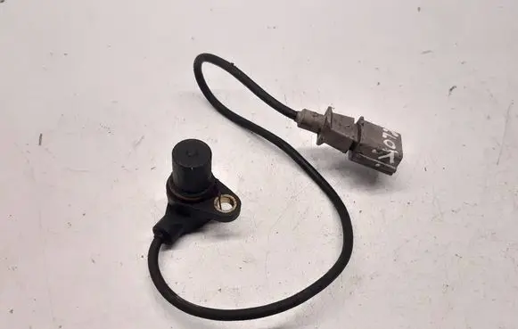 Audi A4 S4 B7 8E 8H Crankshaft speed sensor 0261210173 29122