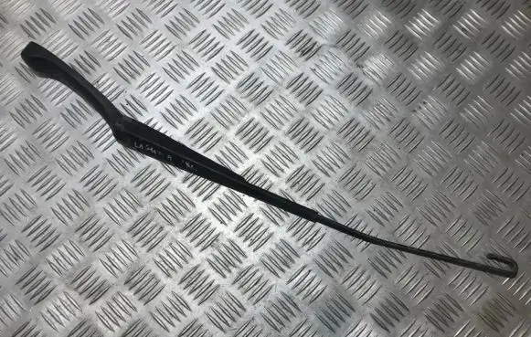 Renault Laguna I Front wiper blade arm 7700821935