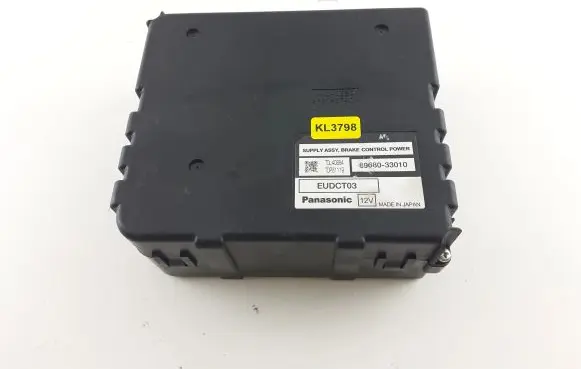 Lexus RX 330 - 350 - 400H Hand brake control module 8968033010 KL3798