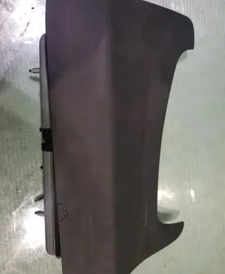 Ford Fiesta Knee airbag 