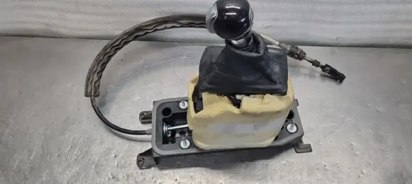 Audi A3 S3 8V Gear shifter/selector 8V1713023A