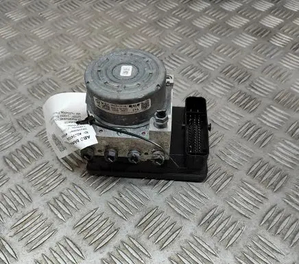 Volkswagen Golf VIII ABS Pump 5WA614517BL 10022024594