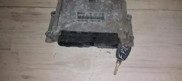 Fiat Punto (188) Engine control unit/module 0281001955 46534156