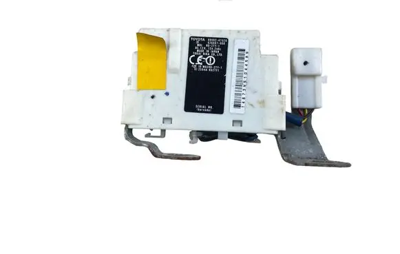 Toyota Prius (XW20) Other control units/modules 8999247020