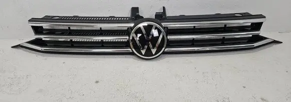 Volkswagen Touran III Front bumper upper radiator grill 5TA853651H 5TA853653B