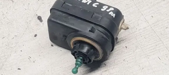 Renault Scenic I Headlight level adjustment motor 7700840141