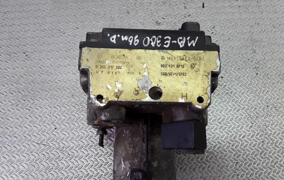 Mercedes-Benz E W210 ABS Pump 0265217007 0024319712