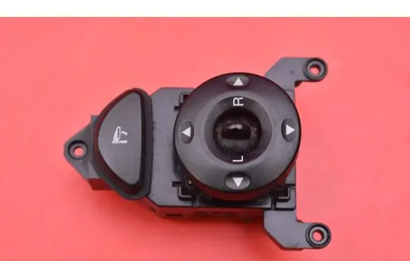 Hyundai Santa Fe Mirror heating switch 371480