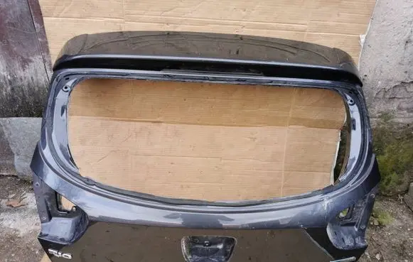 KIA Rio Tailgate/trunk/boot lid Klapa bagażnika kia rio 3 III 12+