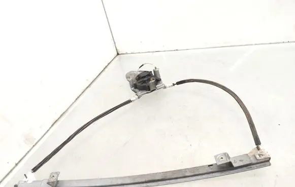 Renault Clio II Front door window regulator with motor 400467T1
