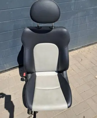 Mercedes-Benz CLC CL203 Front driver seat