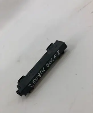 Volkswagen Golf VIII Keyless system antenna 5wa962132