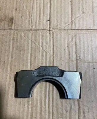 Volkswagen PASSAT B6 Crankshaft Holder 