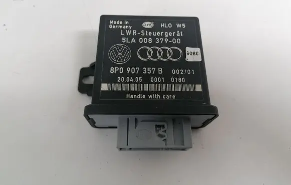Audi A6 S6 C6 4F Light module LCM 5LA008379 8P0907357B