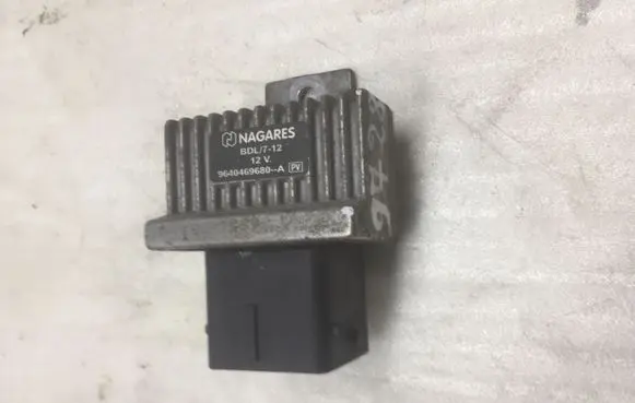 Nissan Qashqai Charging relay 9640469680