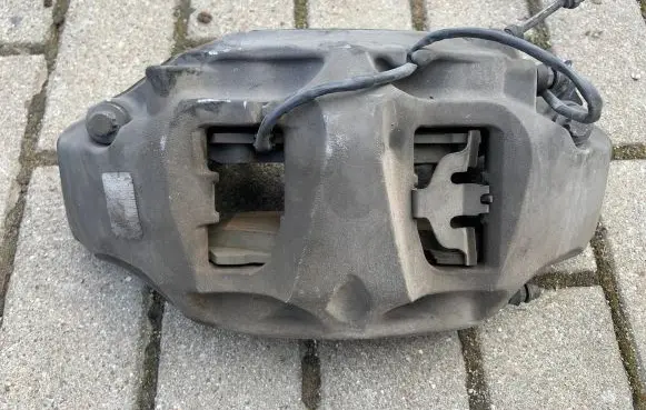 Audi Q7 4M Front brake caliper 4M0615106BE 4M0615106 4M0615108C