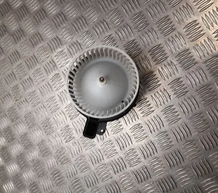 Volkswagen Polo VI Heater fan/blower GT859002