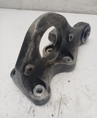 Volvo S60 Driveshaft support bearing bracket 31401993