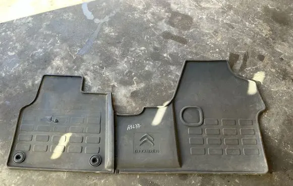 Citroen Jumpy Car floor mat set A3L37