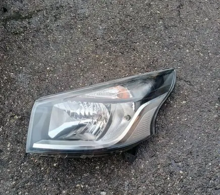Renault Trafic III (X82) Headlight/headlamp