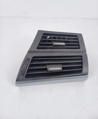 BMW X5 E70 Dashboard side air vent grill/cover trim 9227768