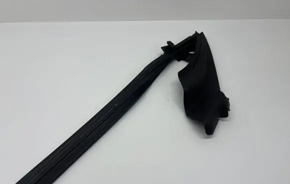 BMW 6 F06 Gran coupe Rubber seal front coupe door 7217491 S5734971