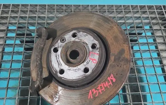 Opel Vivaro Front wheel hub spindle knuckle IMPRK1377478