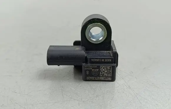 Jeep Grand Cherokee WL Airbag deployment crash/impact sensor 68370842AA