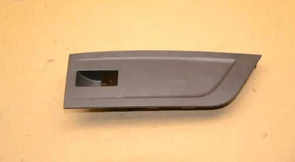 Skoda Octavia Mk4 Electric window control switch 5E3867172B 11391