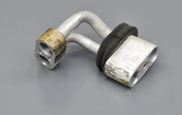 Honda CR-V Air conditioning (A/C) pipe/hose
