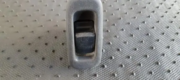 Mitsubishi Lancer Electric window control switch