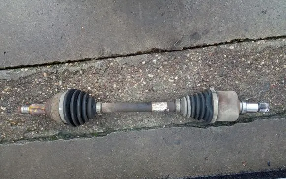 Ford B-MAX Front driveshaft CV173B437DB