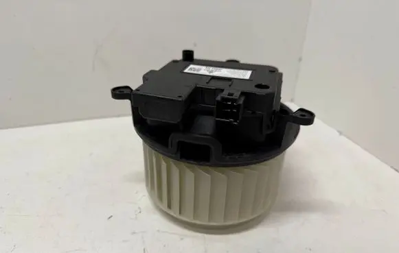 Audi E-tron GT Heater fan/blower 973907521C