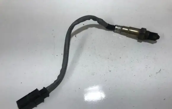 Mercedes-Benz ML W166 Lambda probe sensor 0281004201 0281004202