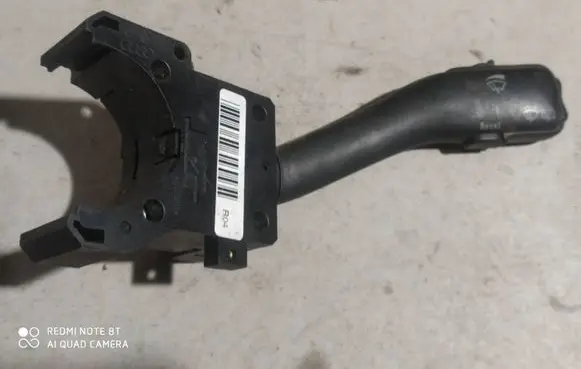 Volkswagen PASSAT B5.5 Wiper control stalk 4B0953503H