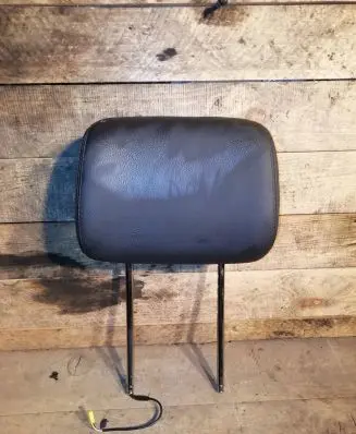 Mercedes-Benz S W220 Front seat headrest 15306F
